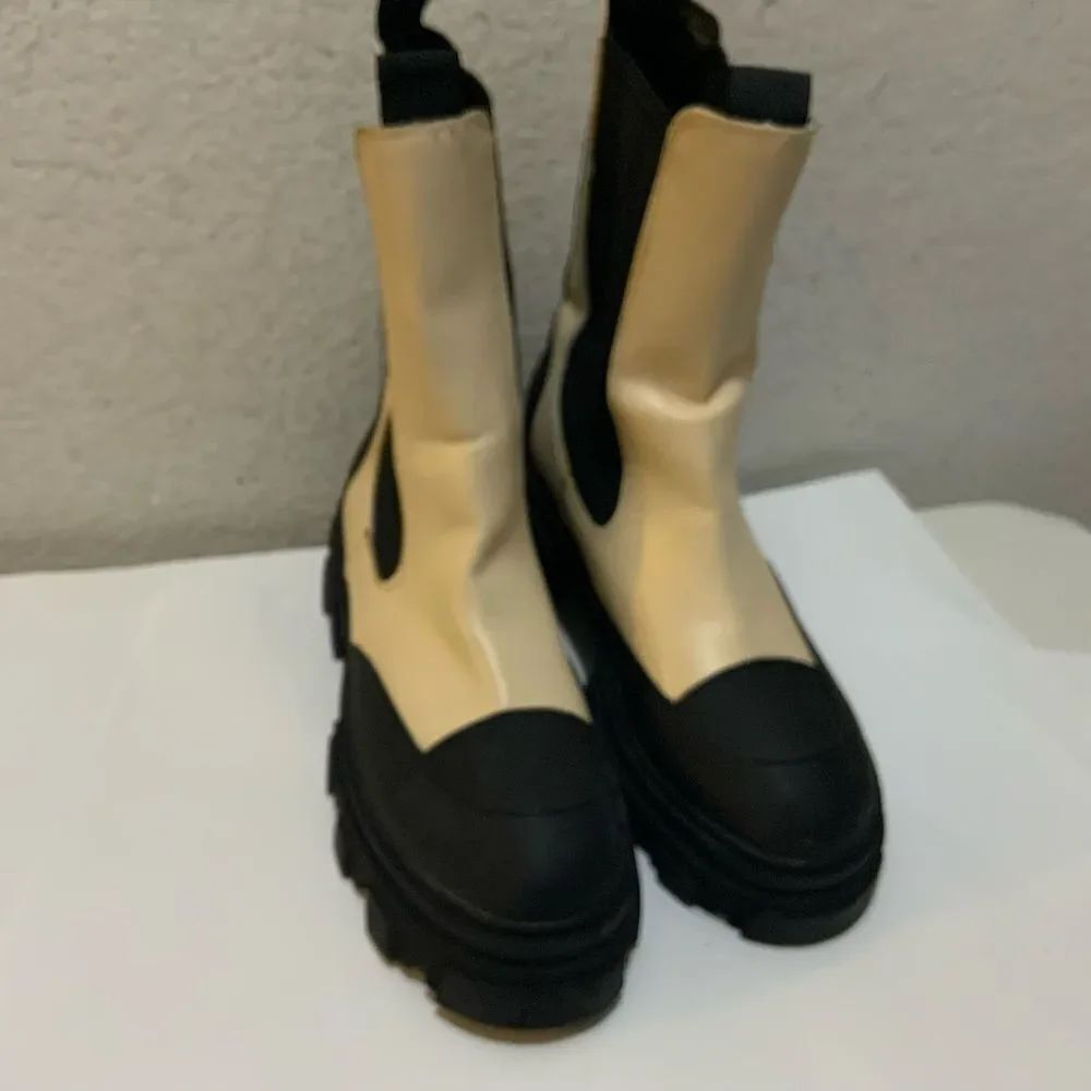 Forever 21 cream and Black Ankle Boots with Chunky Sole
